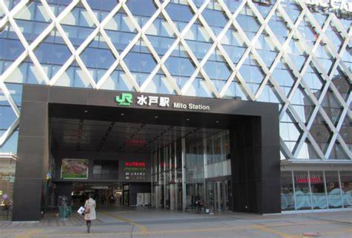 赤塚駅から水戸駅：電車での行き方と所要時間の考え方
